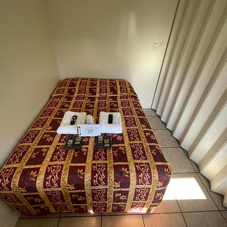 Crown Inn & Suites Spring Valley  Εξωτερικό φωτογραφία